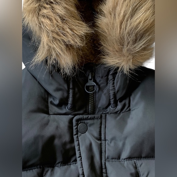 Like new! Zara hooded down puffer coat black, zipper and snaps, size 3-4 years - Picture 5 of 10